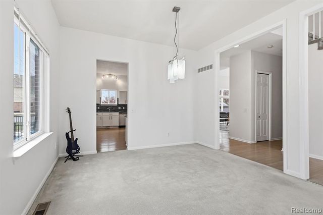 19270 Theresa Boulevard, Rockwood, MI 48173