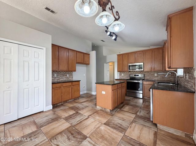 617 BIRCHBARK Trail, St. Augustine, FL 32092