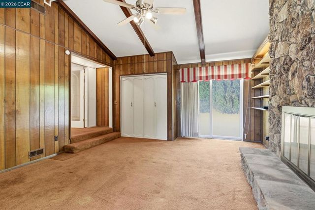 2366 Shannon Ln, Walnut Creek, CA 94598