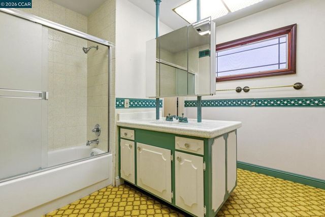 2366 Shannon Ln, Walnut Creek, CA 94598