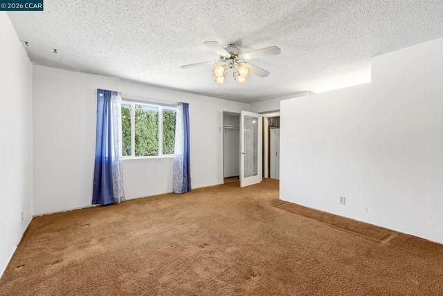 2366 Shannon Ln, Walnut Creek, CA 94598