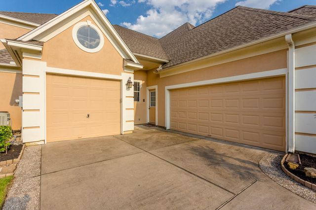 14 Lake Mist Court, Sugar Land, TX 77479