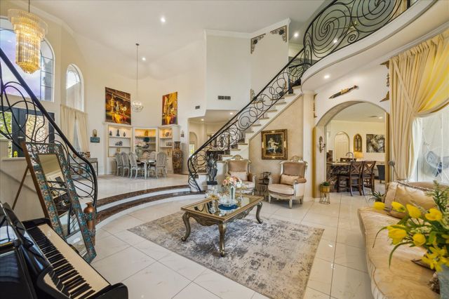 14 Lake Mist Court, Sugar Land, TX 77479