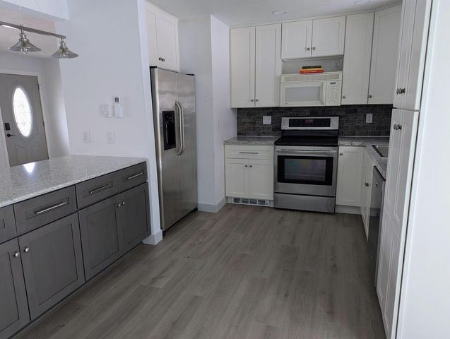 462 N 7TH PLACE, Sturgeon Bay, WI 54235