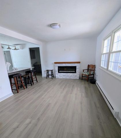 462 N 7TH PLACE, Sturgeon Bay, WI 54235