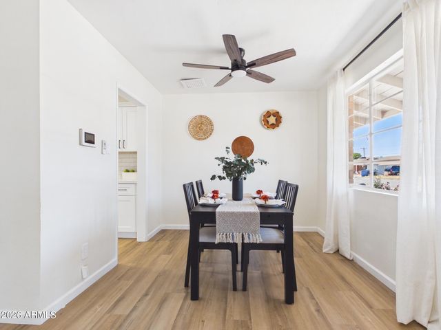 2759 W LAWRENCE Road, Phoenix, AZ 85017