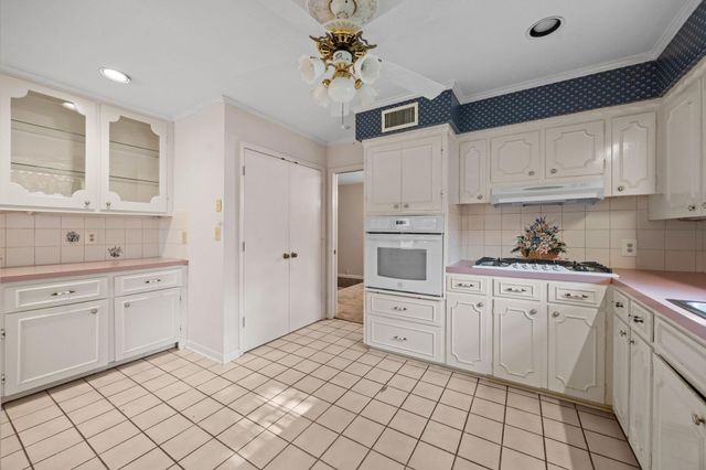 3722 6th Street, Brookshire, TX 77423