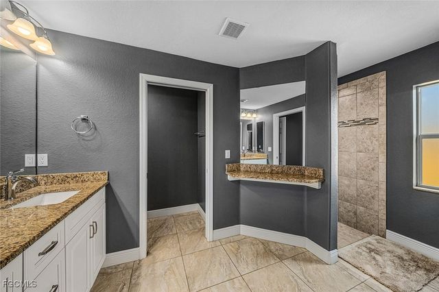 11210 Rabun Gap DR, North Fort Myers, FL 33917