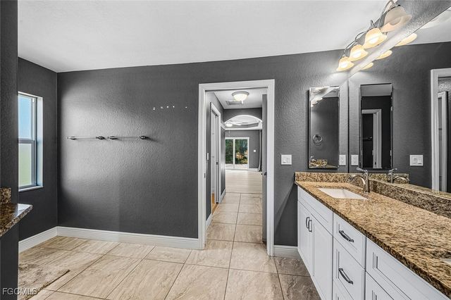 11210 Rabun Gap DR, North Fort Myers, FL 33917