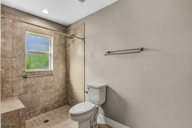 11210 Rabun Gap DR, North Fort Myers, FL 33917