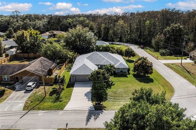 11210 Rabun Gap DR, North Fort Myers, FL 33917