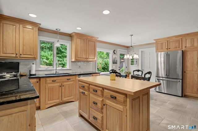 60 Rowledge Pond Road, Monroe, CT 06468