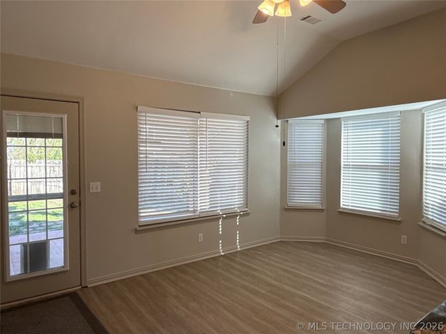 3309 N 7th Street, Broken Arrow, OK 74012