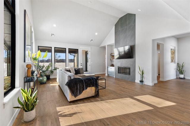 4240 S 289th East Avenue, Broken Arrow, OK 74014