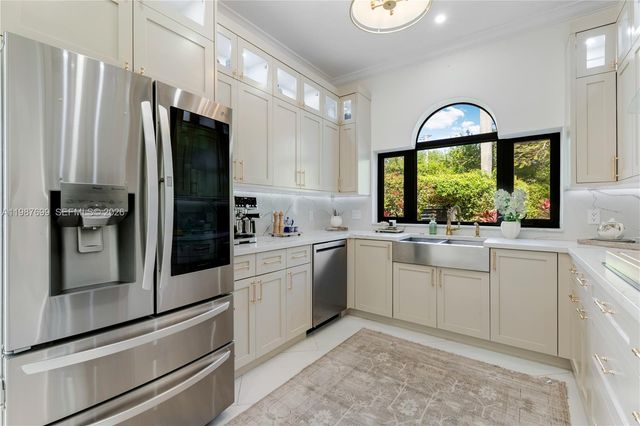 16255 SW 82nd Ave, Palmetto Bay, FL 33157