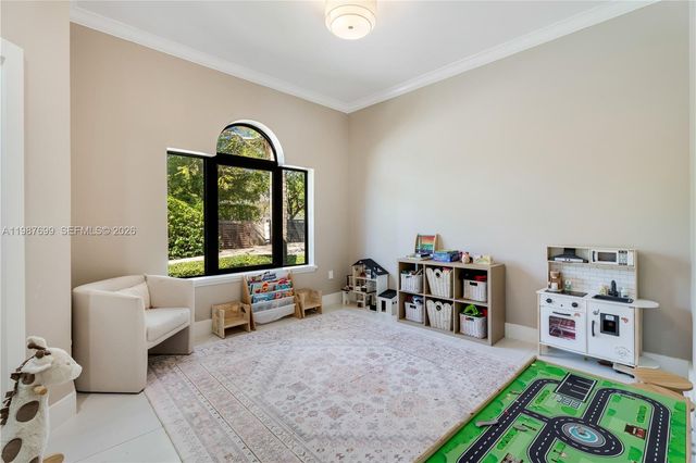 16255 SW 82nd Ave, Palmetto Bay, FL 33157