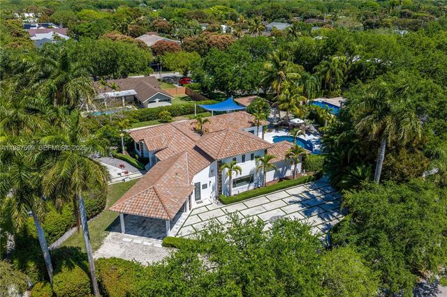 16255 SW 82nd Ave, Palmetto Bay, FL 33157