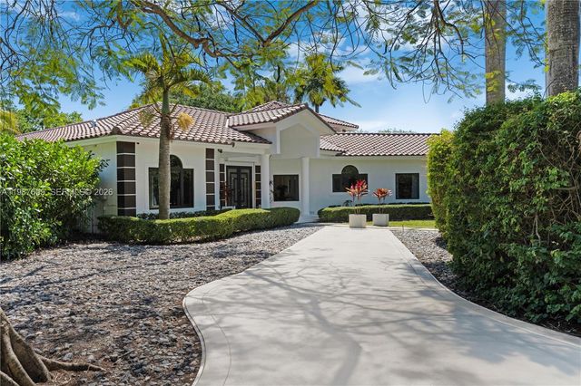 16255 SW 82nd Ave, Palmetto Bay, FL 33157