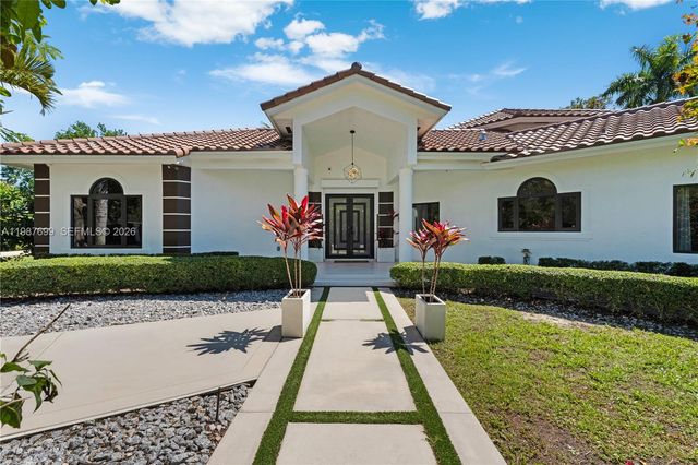 16255 SW 82nd Ave, Palmetto Bay, FL 33157