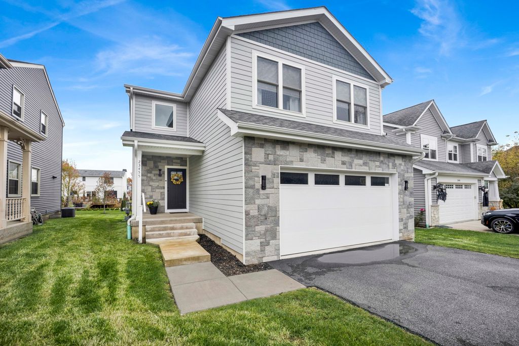23455 N Overhill Drive, Lake Zurich, IL 60047 — exterior