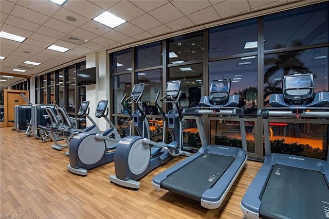 4201 Gulf Shore BLVD N # 1503, Naples, FL 34103