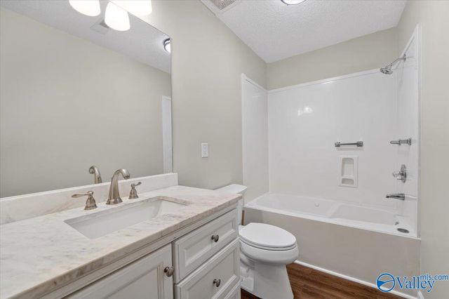 838 Spur Track Lane, Guntersville, AL 35976