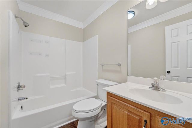 838 Spur Track Lane, Guntersville, AL 35976