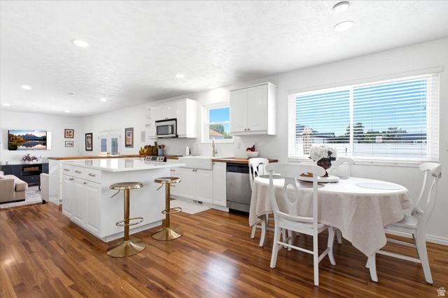 3170 W GEMSTONE DR, West Jordan, UT 84084