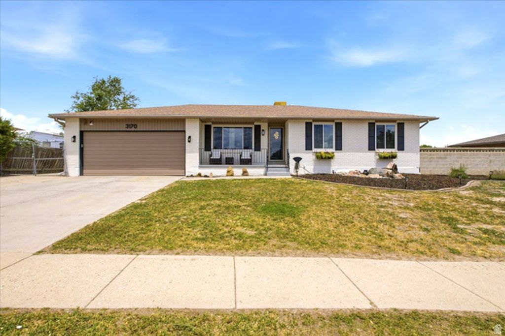 3170 W GEMSTONE DR, West Jordan, UT 84084
