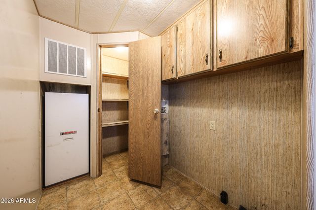 10955 N 79th Avenue 125, Peoria, AZ 85345