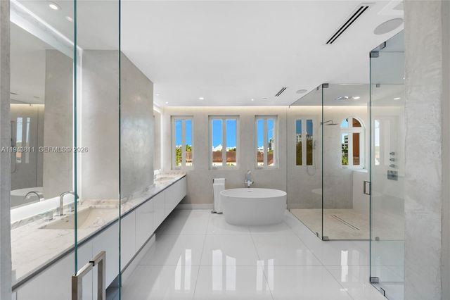 600 Coral Way 2, Coral Gables, FL 33134