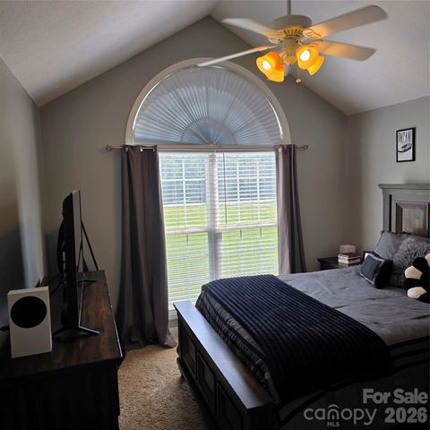 6901 Potter Road S 2, Waxhaw, NC 28173