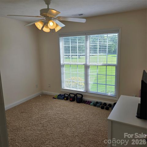 6901 Potter Road S 2, Waxhaw, NC 28173