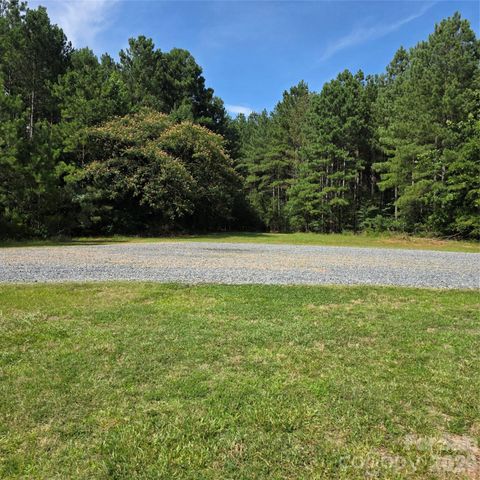 6901 Potter Road S 2, Waxhaw, NC 28173