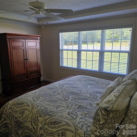 6901 Potter Road S 2, Waxhaw, NC 28173