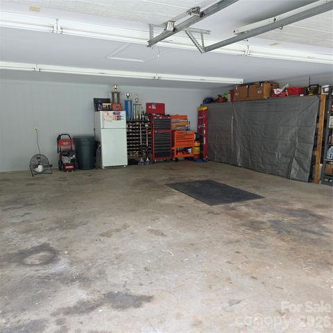 6901 Potter Road S 2, Waxhaw, NC 28173