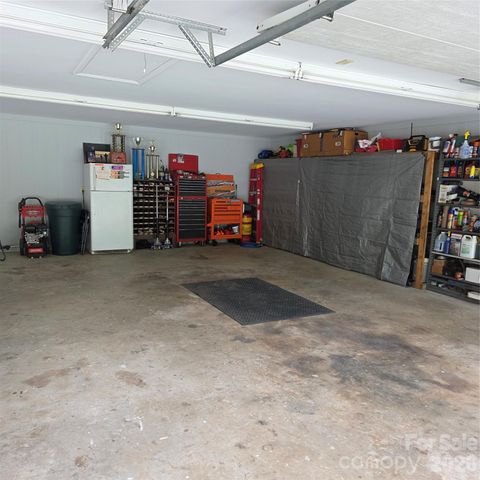 6901 Potter Road S 2, Waxhaw, NC 28173
