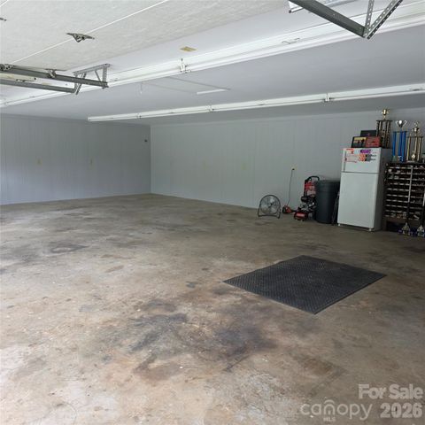 6901 Potter Road S 2, Waxhaw, NC 28173