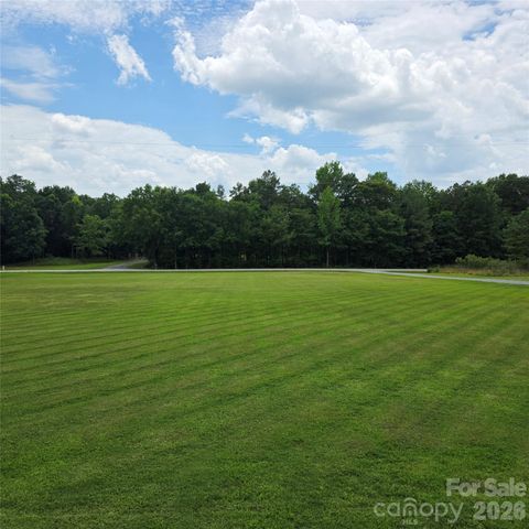 6901 Potter Road S 2, Waxhaw, NC 28173
