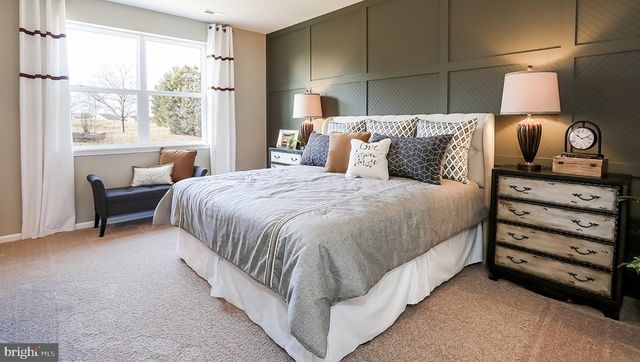 247 HUNTINGTON DR, Egg Harbor Township, NJ 08234