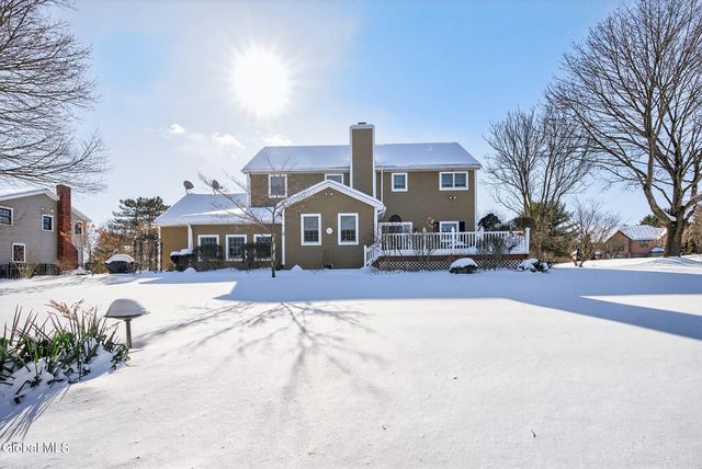 5 Cephalonia Drive, Niskayuna, NY 12309