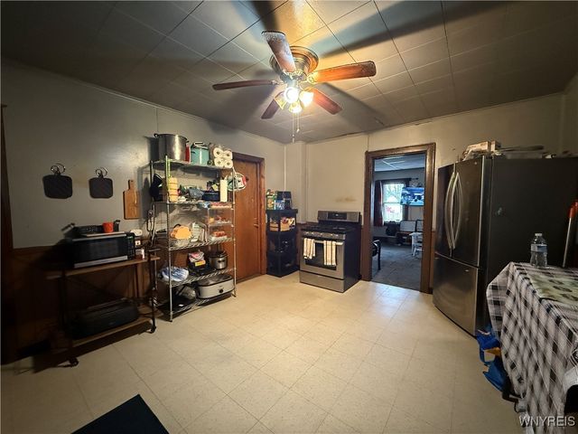 51 Gladstone Street, Buffalo, NY 14207