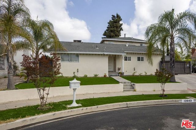 12643 Elkwood Street, North Hollywood, CA 91605