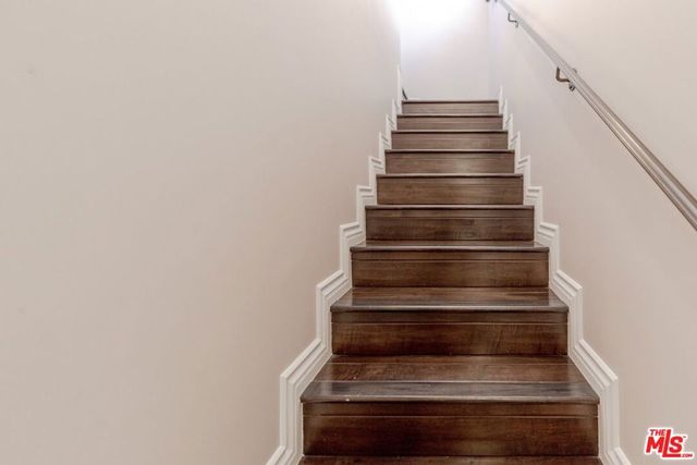 12643 Elkwood Street, North Hollywood, CA 91605