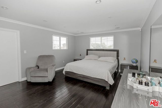 12643 Elkwood Street, North Hollywood, CA 91605