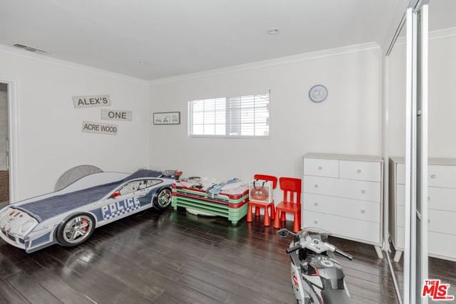 12643 Elkwood Street, North Hollywood, CA 91605