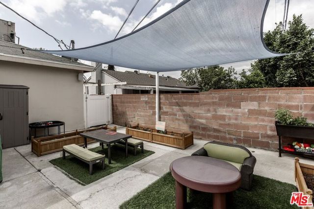12643 Elkwood Street, North Hollywood, CA 91605