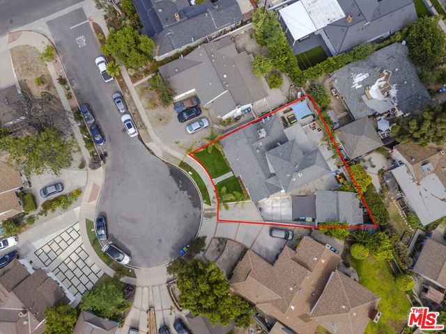 12643 Elkwood Street, North Hollywood, CA 91605