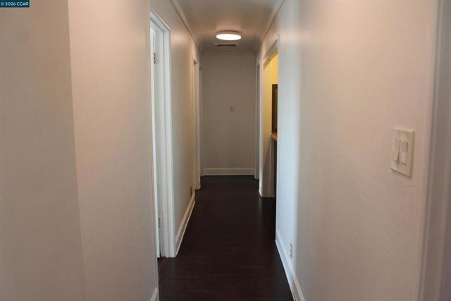 330 W Cypress Rd, Oakley, CA 94561