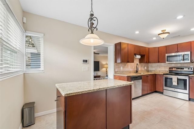 515 E ADALEE STREET, Tampa, FL 33603